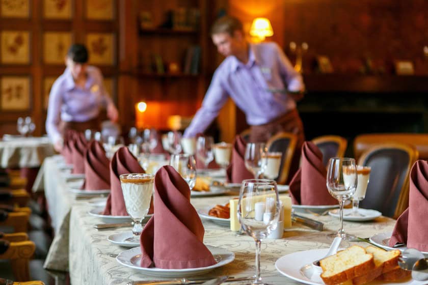 Hospitality sector should be priority at summit, says NSW government