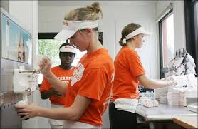 Retailer association proposes teenagers and pensioners could solve labour shortage