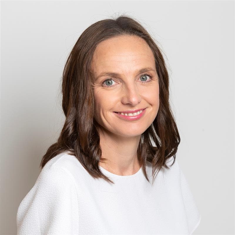 Headshot of Sally Davies