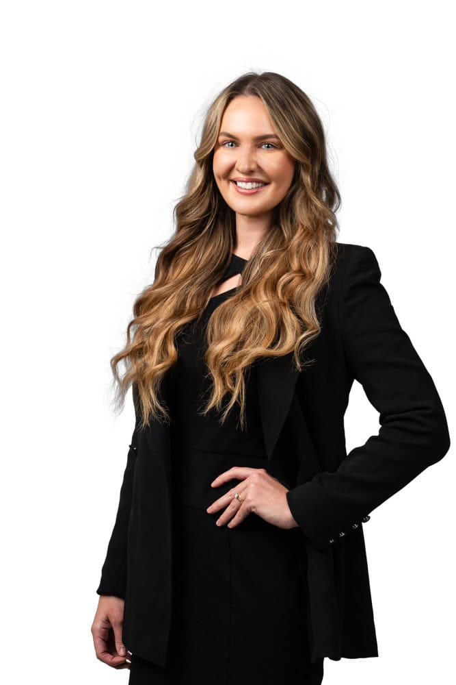 Headshot of Alice Ey